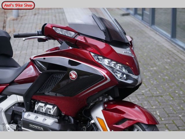 honda - gl-1800-goldwing-tour-dct