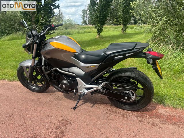 honda - nc-700-s-c-abs