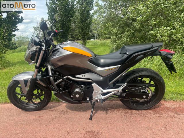 honda - nc-700-s-c-abs