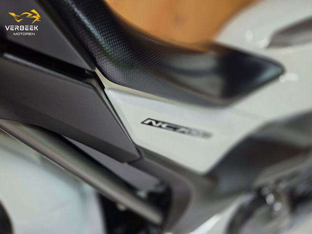 honda - nc-700-s-c-abs