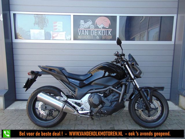 honda - nc-700-s-dct-c-abs