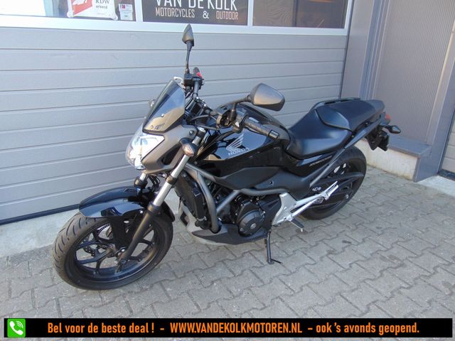 honda - nc-700-s-dct-c-abs