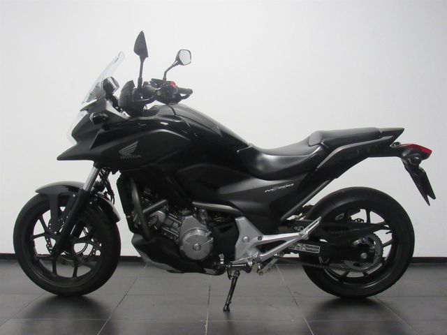 honda - nc-700-x-c-abs