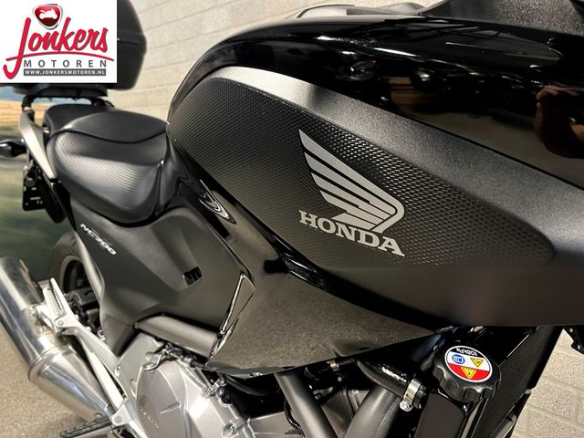 honda - nc-700-x-c-abs