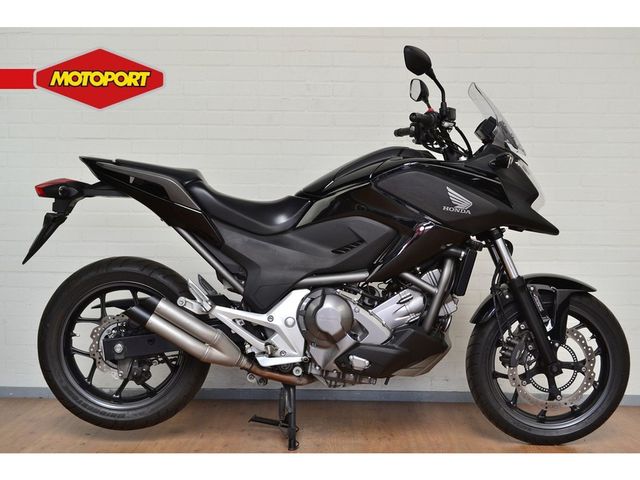 honda - nc-700-x-dct