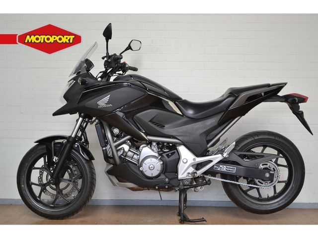 honda - nc-700-x-dct