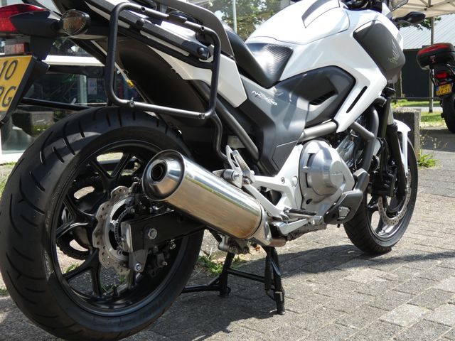 honda - nc-700-x-dct