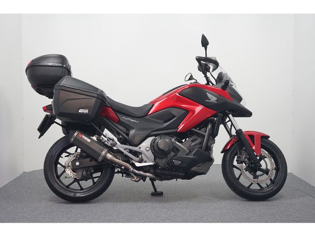 honda - nc-700-x-dct