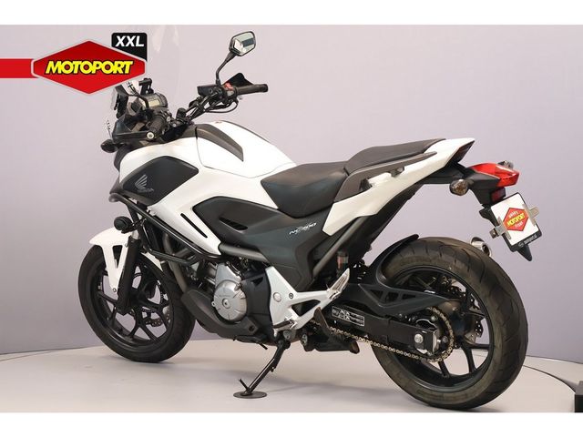 honda - nc-700-x-dct