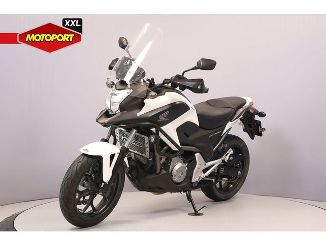 honda - nc-700-x-dct