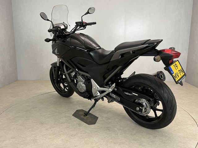 honda - nc-700-x-dct