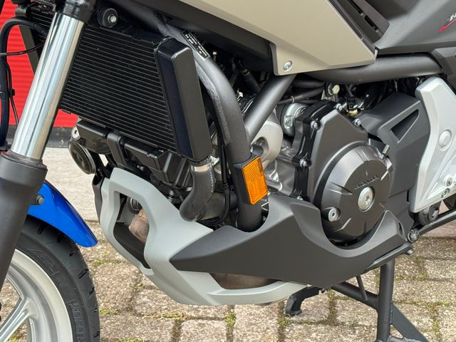 honda - nc-700-x-dct