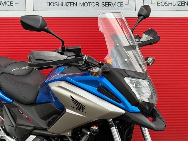 honda - nc-700-x-dct