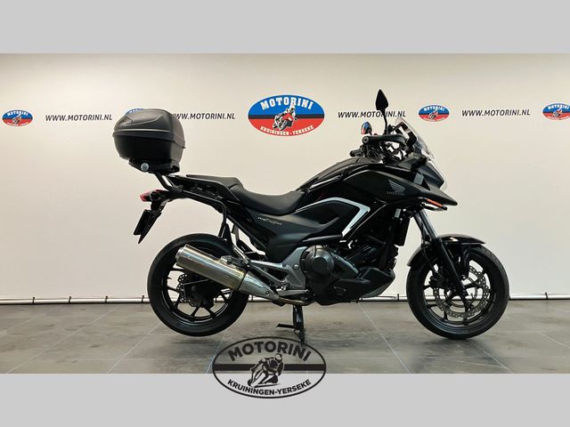 honda - nc-700-x-dct