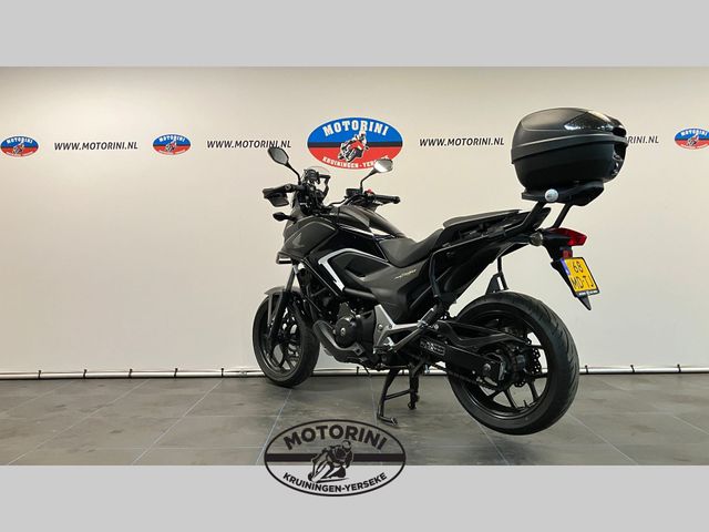 honda - nc-700-x-dct