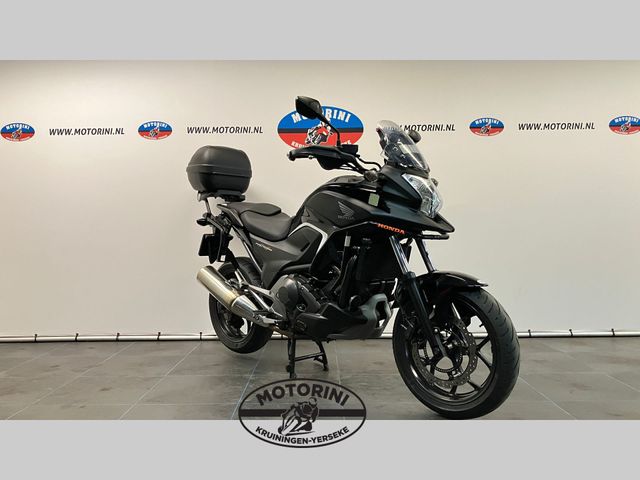 honda - nc-700-x-dct