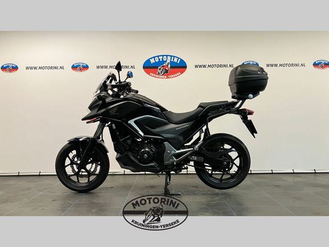 honda - nc-700-x-dct