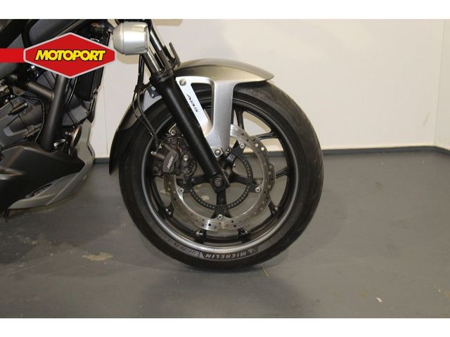 honda - nc-700-x-dct
