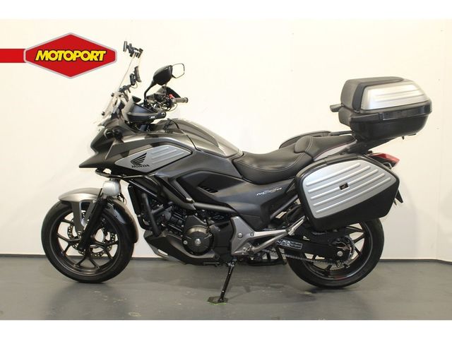honda - nc-700-x-dct