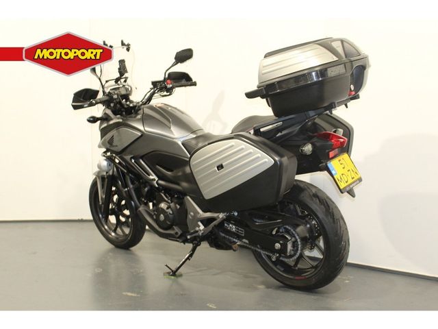 honda - nc-700-x-dct
