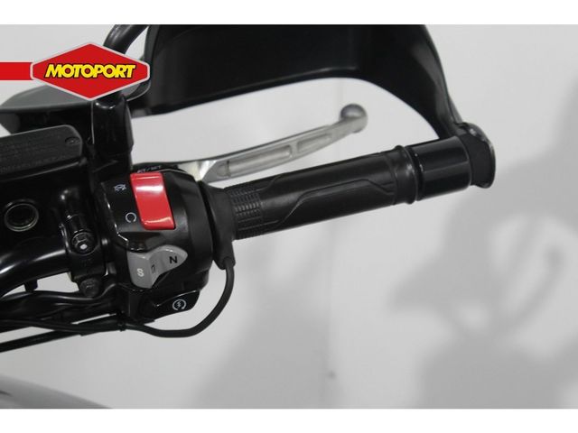 honda - nc-700-x-dct