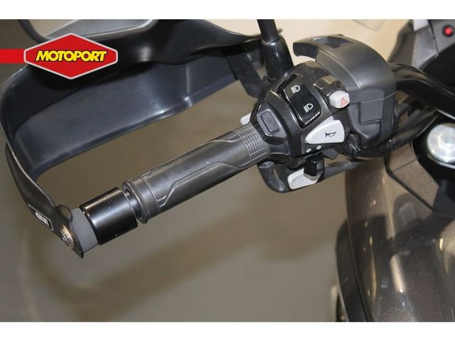 honda - nc-700-x-dct