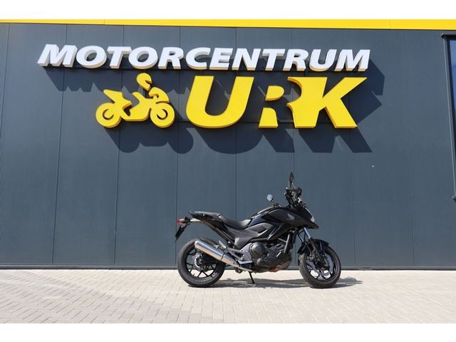 honda - nc-700-x-dct