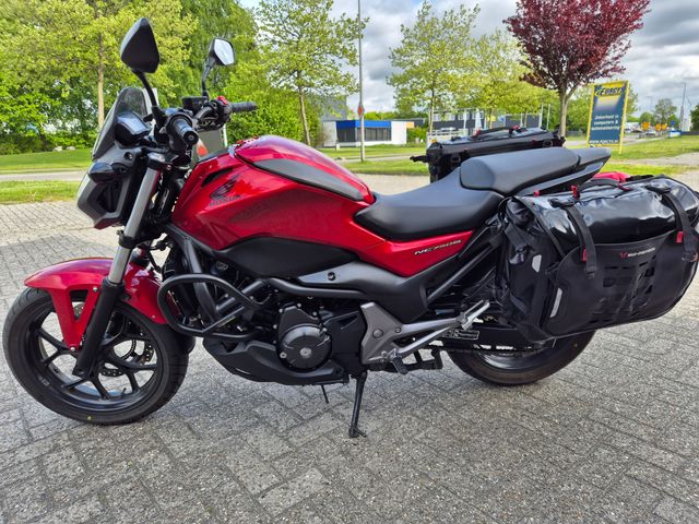honda - nc-750-s-dct