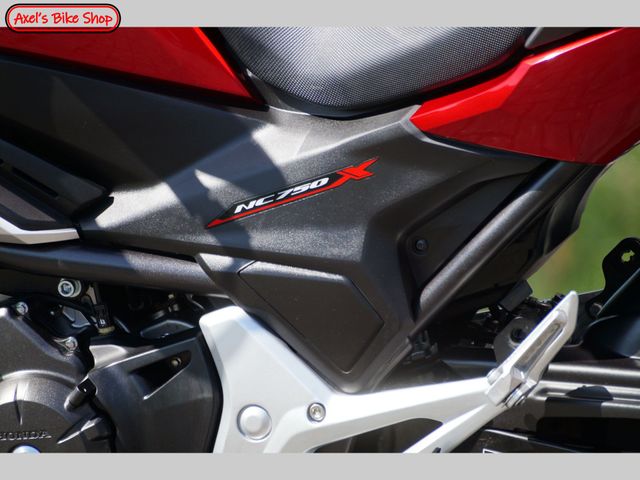 honda - nc-750-s-dct