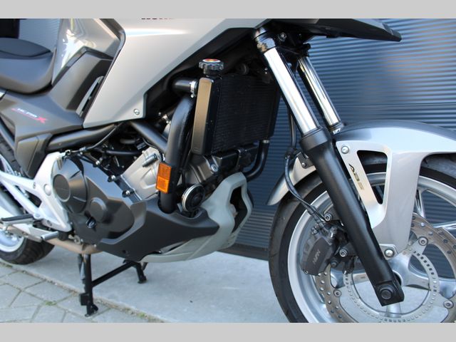 honda - nc-750-x-abs