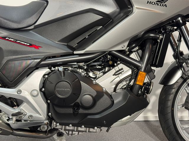 honda - nc-750-x-abs