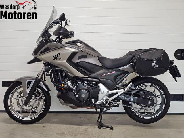 honda - nc-750-x-abs