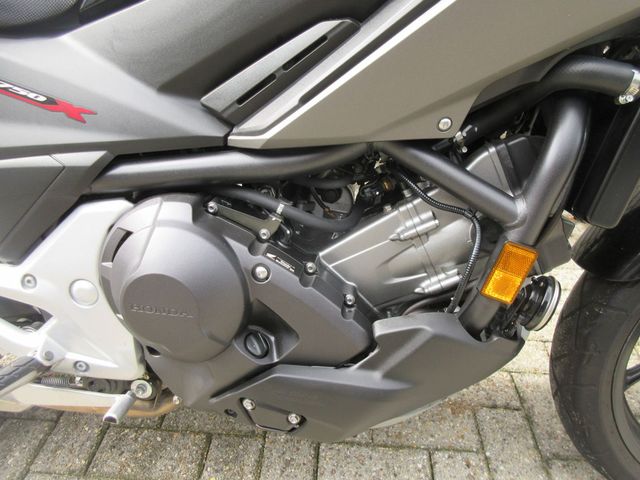 honda - nc-750-x-dct