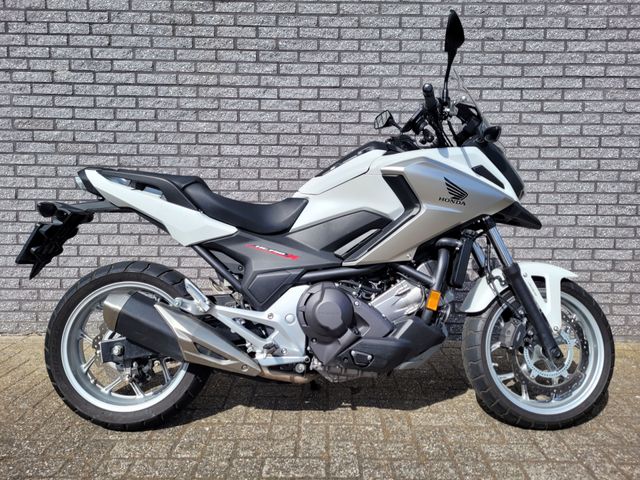 honda - nc-750-x-dct