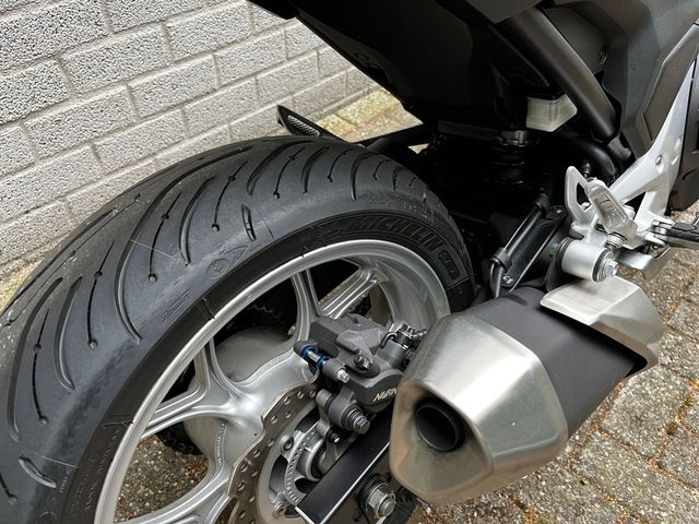 honda - nc-750-x-dct