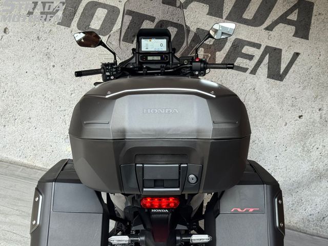 honda - nt-1100
