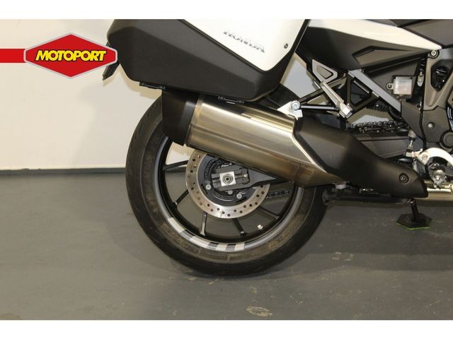 honda - nt-1100