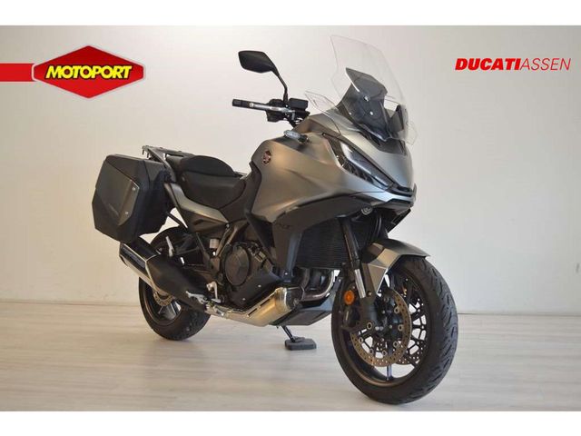 honda - nt-1100