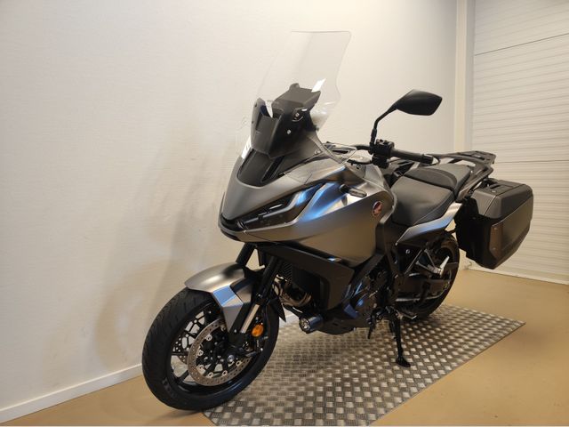 honda - nt-1100-dct