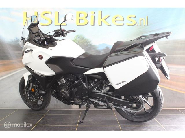 honda - nt-1100-dct