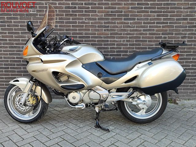 honda - nt-650-v-deauville