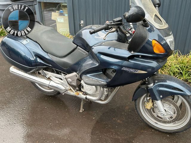 honda - nt-650-v-deauville