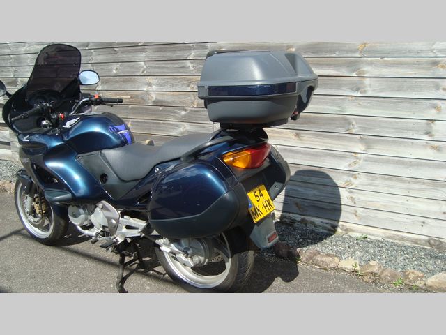 honda - nt-650-v-deauville