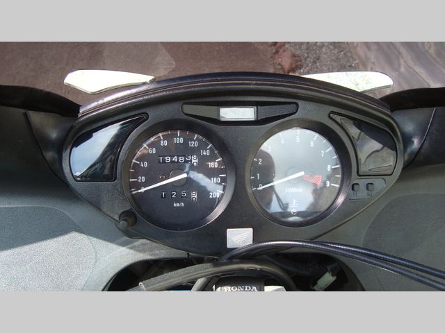 honda - nt-650-v-deauville