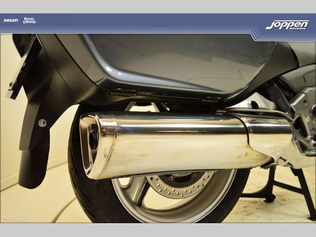 honda - nt-700-v-deauville