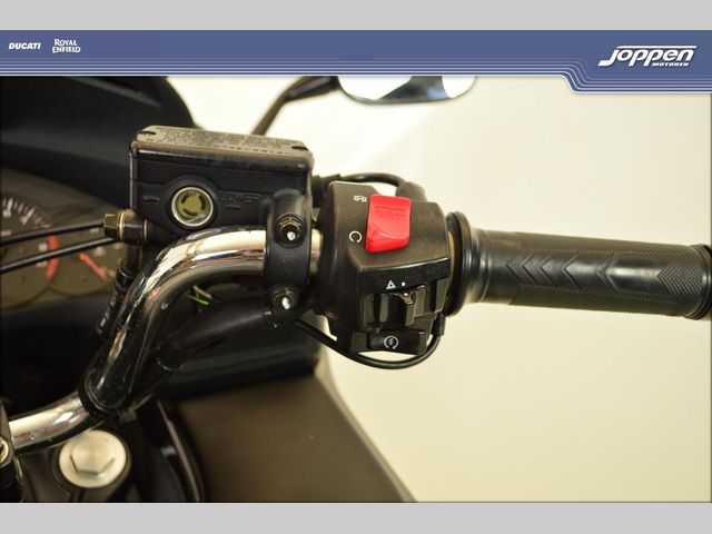 honda - nt-700-v-deauville