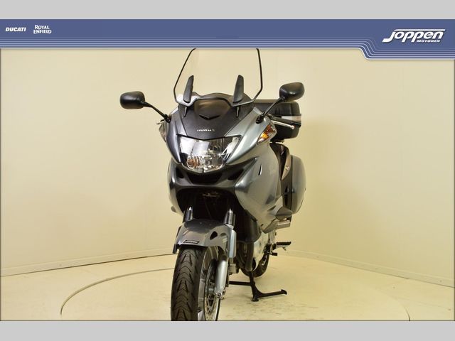 honda - nt-700-v-deauville