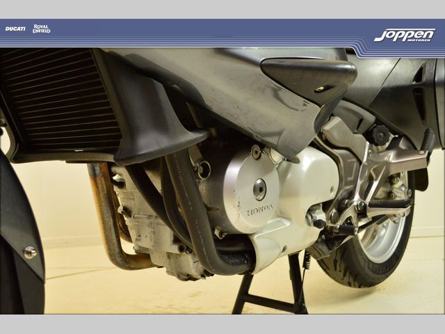 honda - nt-700-v-deauville