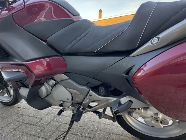 honda - nt-700-v-deauville-abs