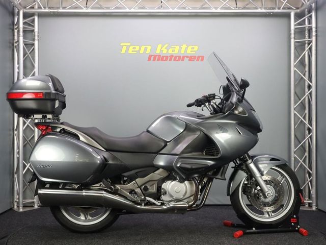 honda - nt-700-v-deauville-abs